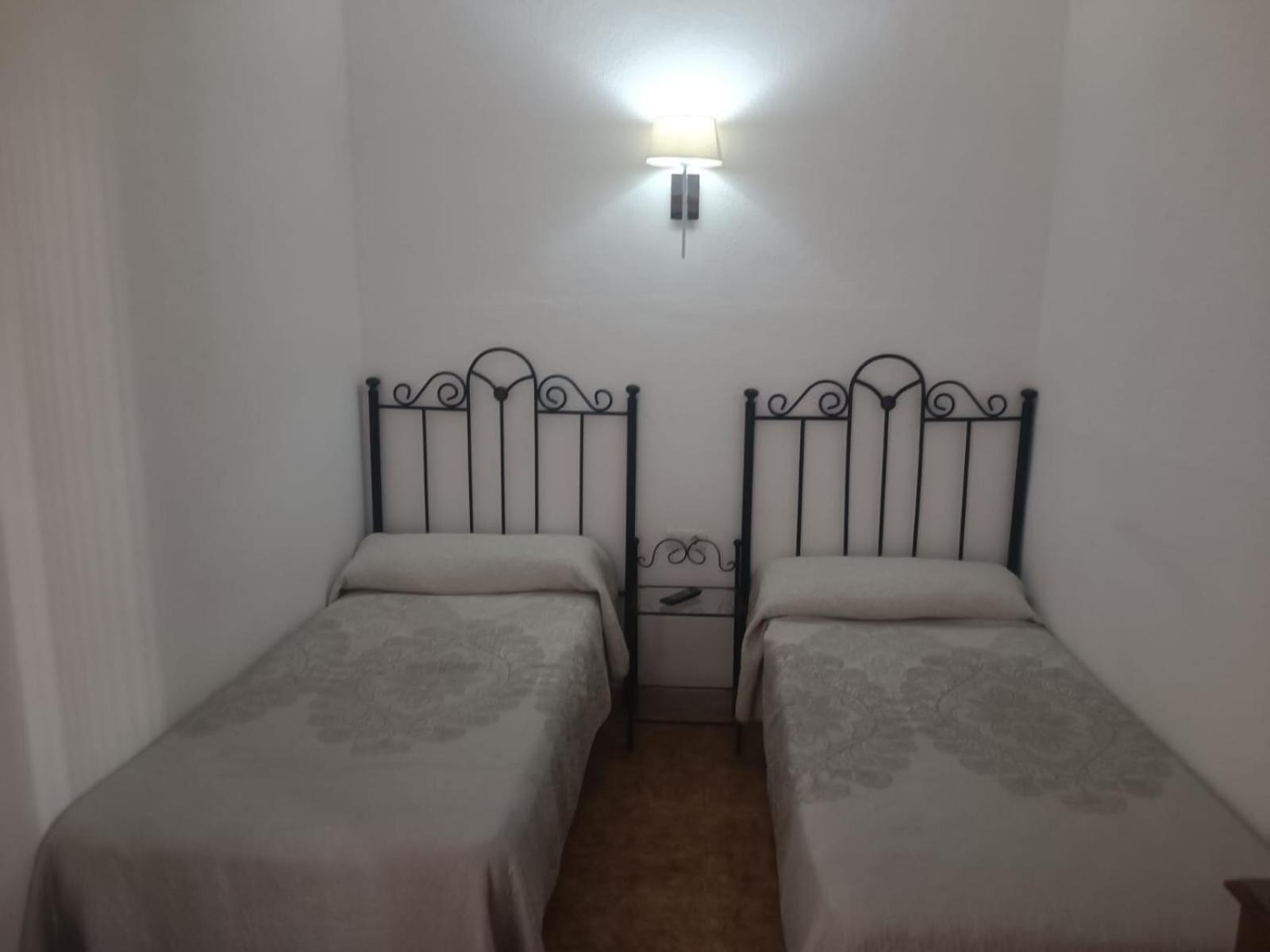 Rooms Los Montes 그라나다 외부 사진